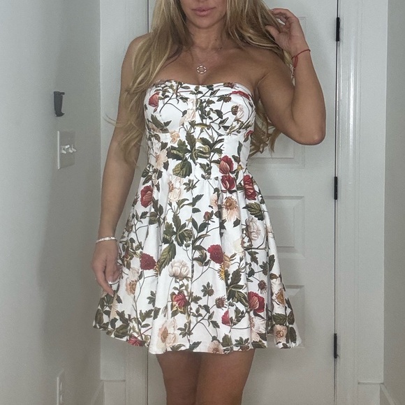 Floral Strapless Dress - Picture 5 of 6